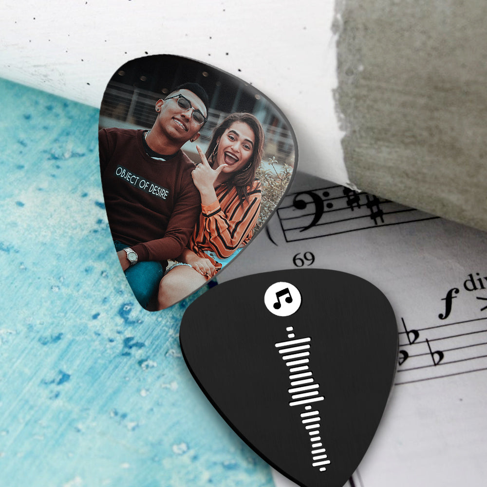 Gepersonaliseerde Gitaarplectrum met Muziekcode & Foto – Verkrijgbaar in 4 Kleuren