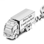 Gepersonaliseerde Truck Sleutelhanger – Gegraveerd Cadeau voor Man of Vriend, Drive Safe Charm